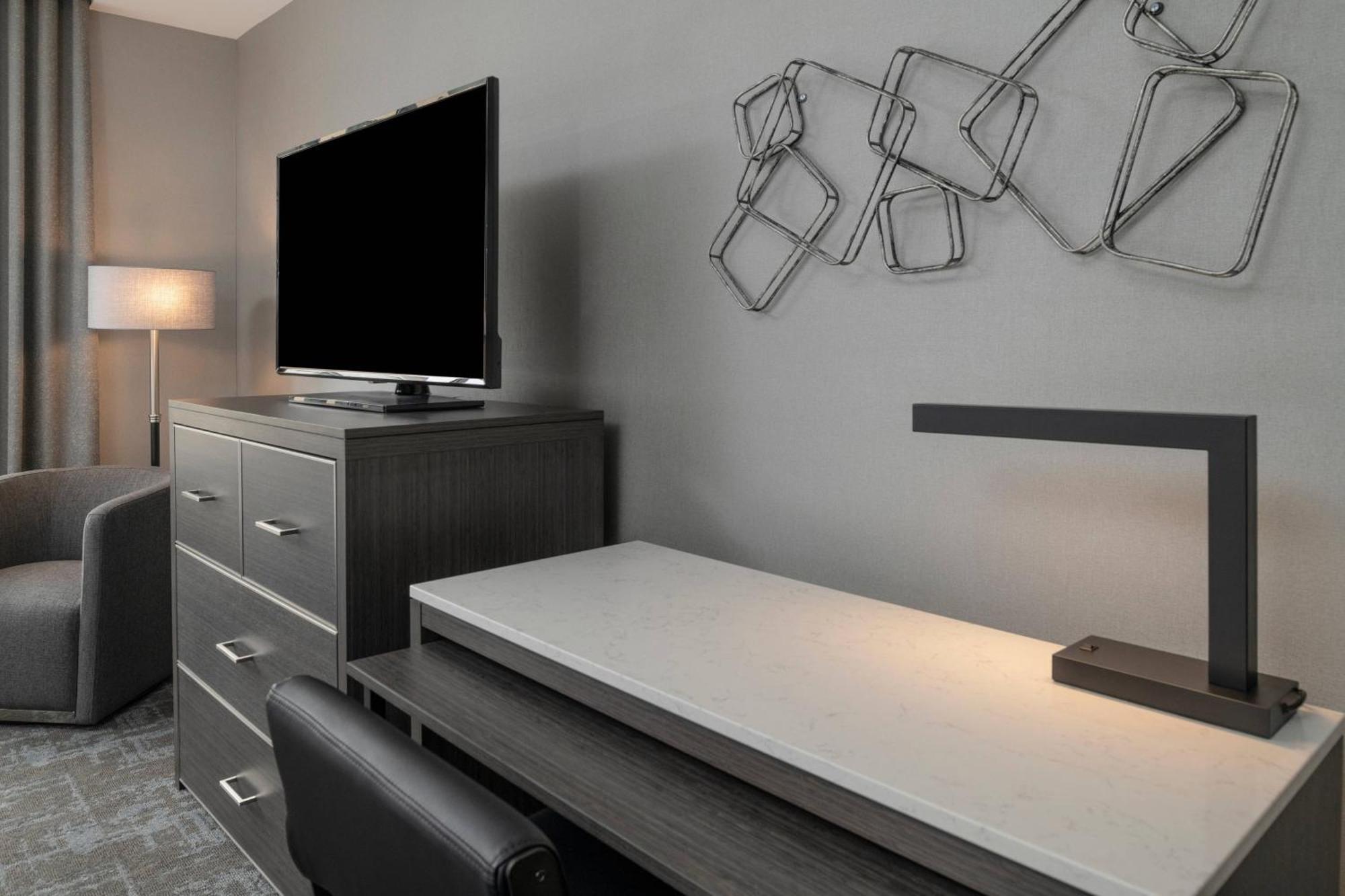 Towneplace Suites By Marriott Boston メドフォード エクステリア 写真